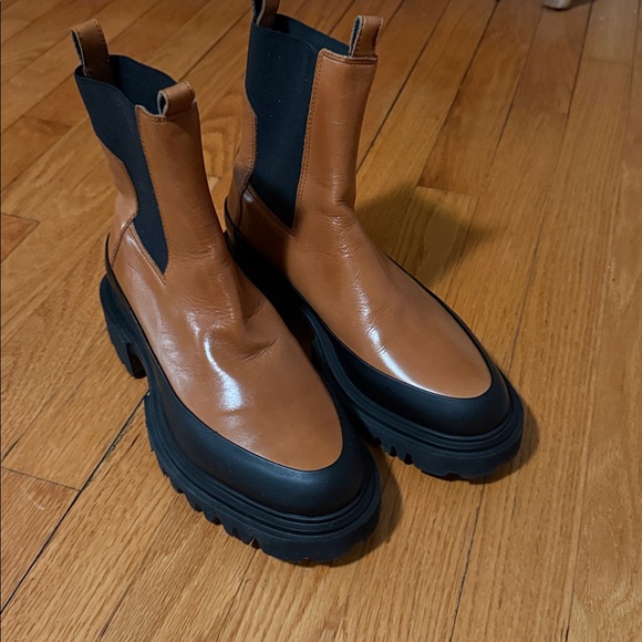 New allsaints Harlee lug sole Chelsea boot sz 8 - Picture 3 of 4